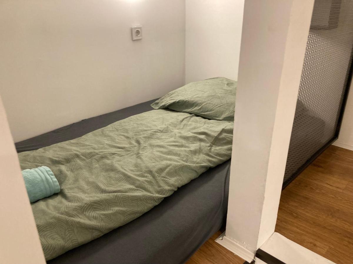 Roland Apartment Downtown - Keleti Budapest Exteriör bild